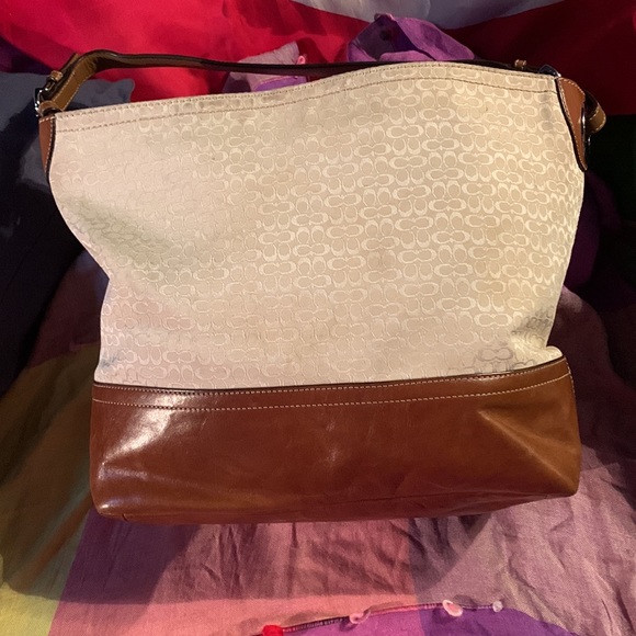 Great canvas and leather Coach shoulder bag - Picture 4 of 11